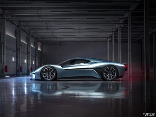 英文品牌定名“NIO”蔚来EP9实车发布