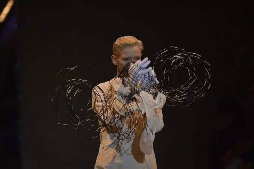 Tilda Swinton／生而为人，我很抱歉