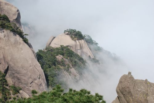 绿地中央广场云谷3室2厅2卫1厨126㎡